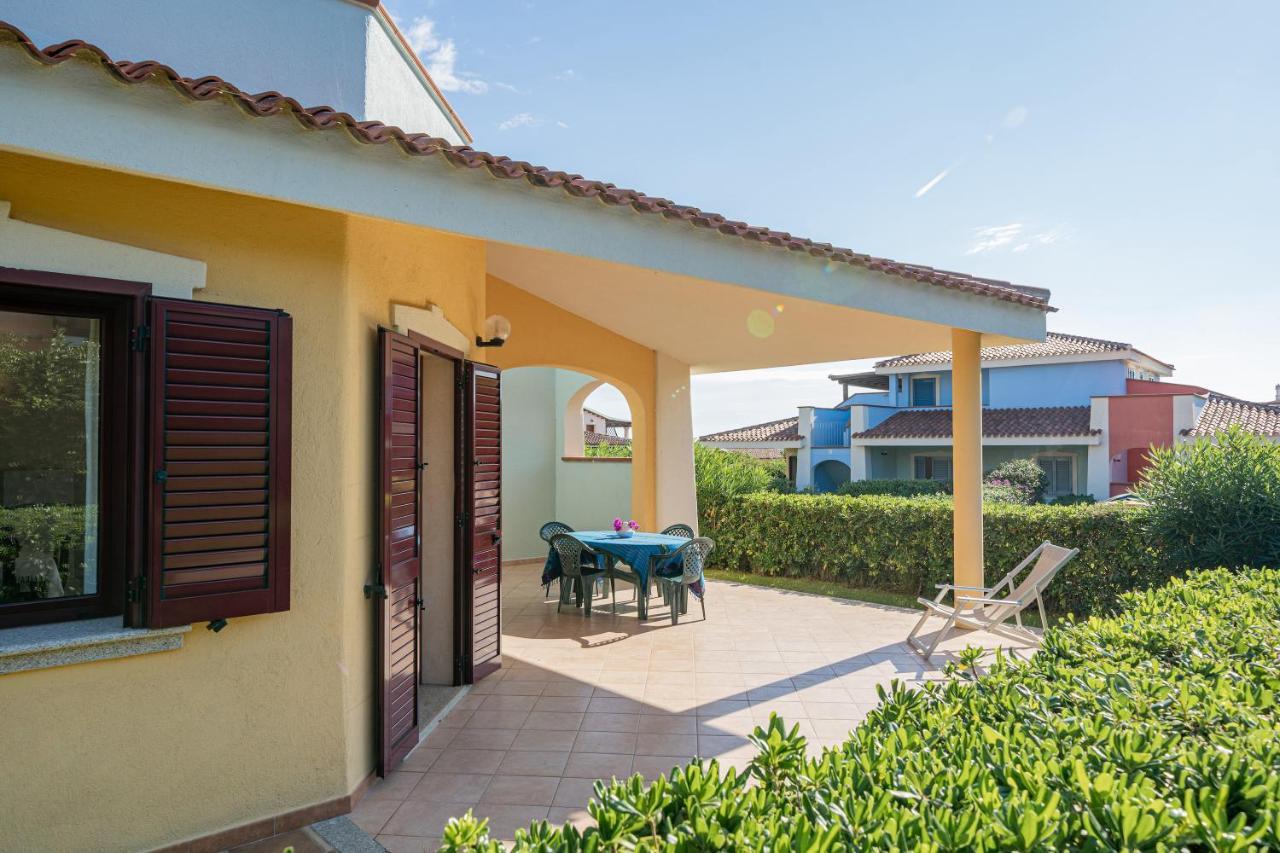 Apartments In Residence With Swimming Pool In Cala Girgolu Monte Petrosu Exterior foto