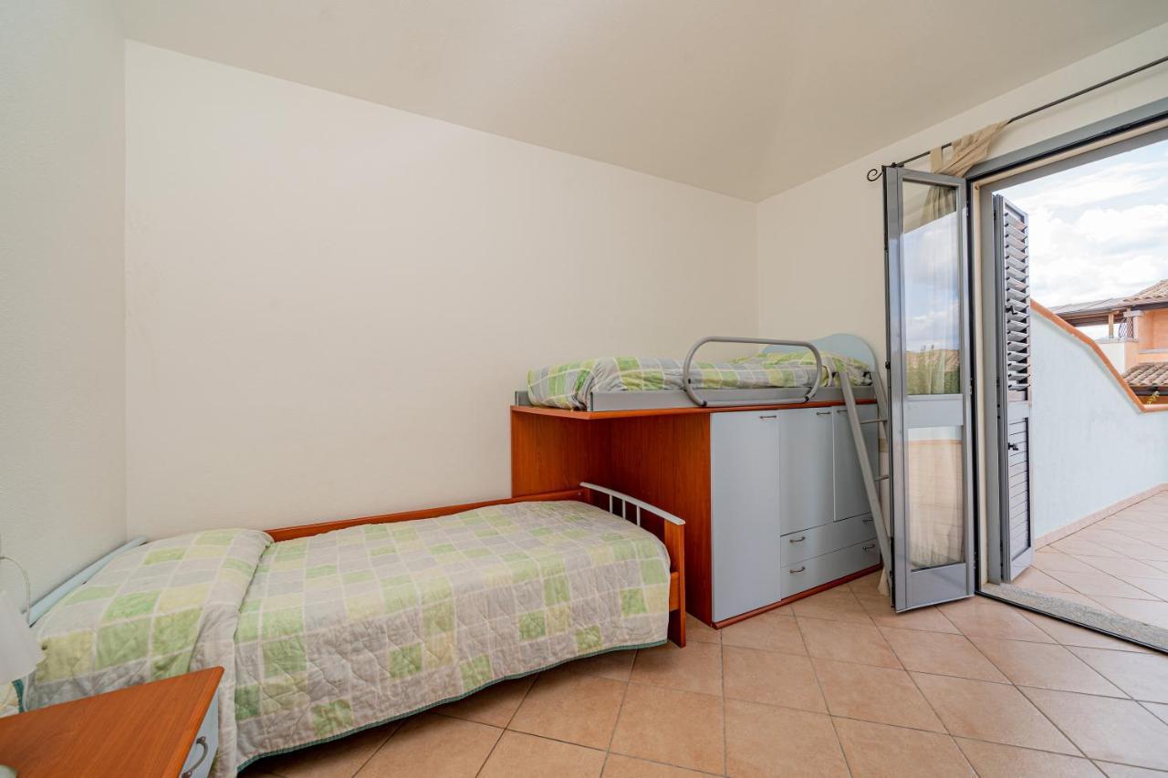 Apartments In Residence With Swimming Pool In Cala Girgolu Monte Petrosu Exterior foto
